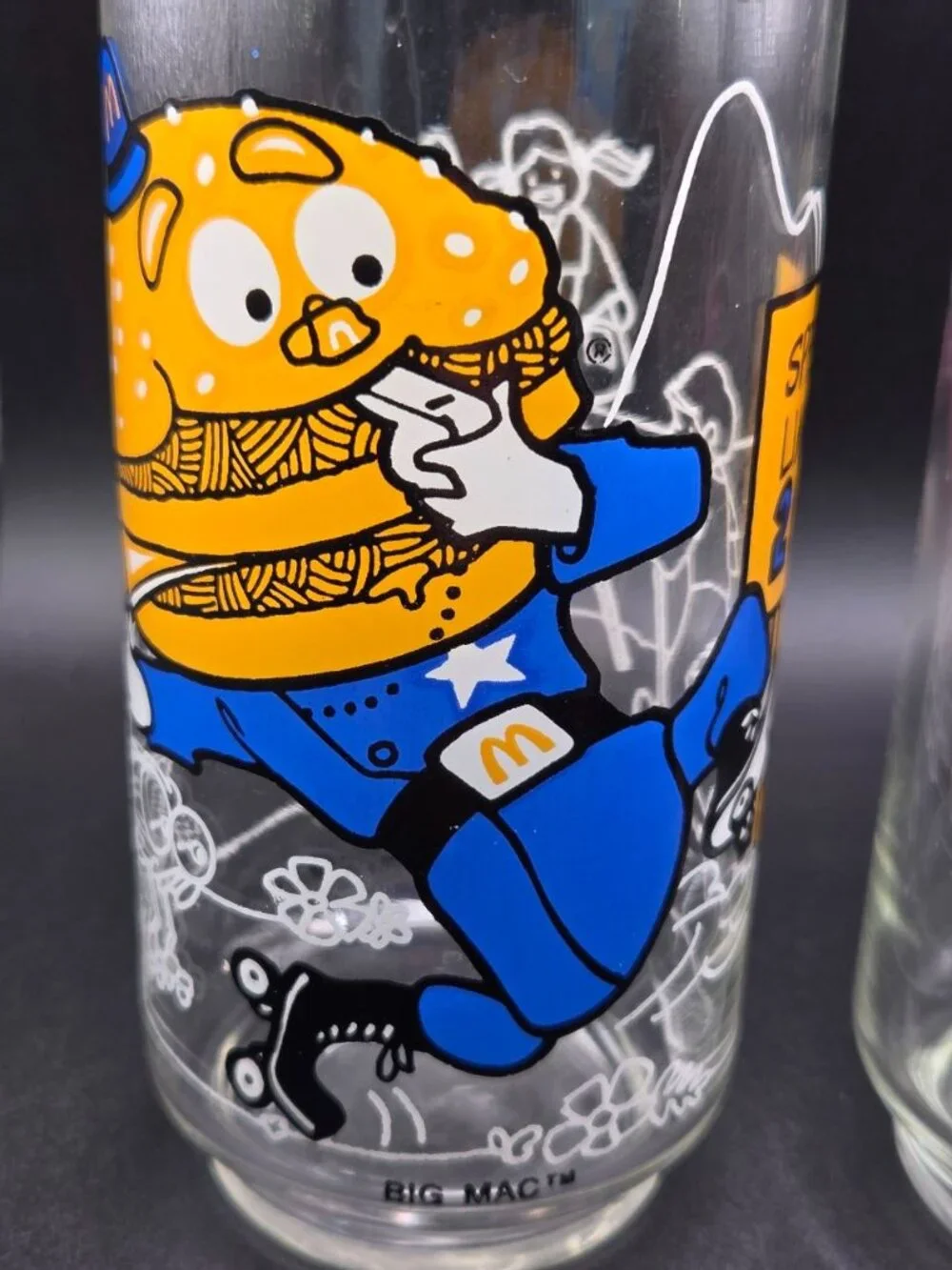 2 McDonald's Collectible Glasses Captain Crook Big Mac Vintage 70s Fast Food